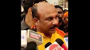 রামপুরহাটের বিধায়ক সরকারি কর্মীদের ঠিকমত কাজ করার অনুরোধ করলেন